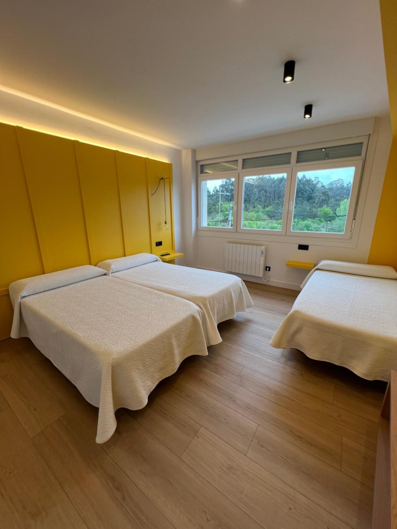 Albergue O Burgo O Pedrouzo Exteriör bild